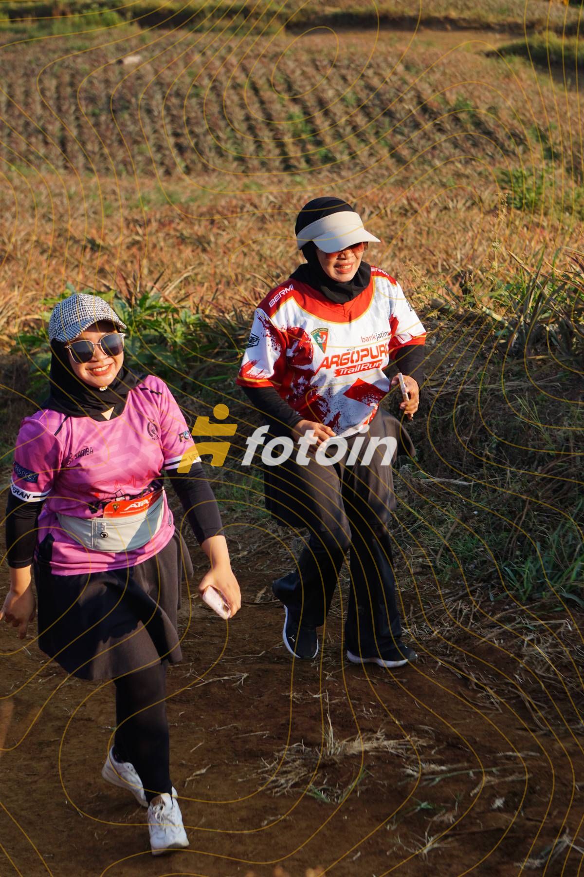 Spot Photo