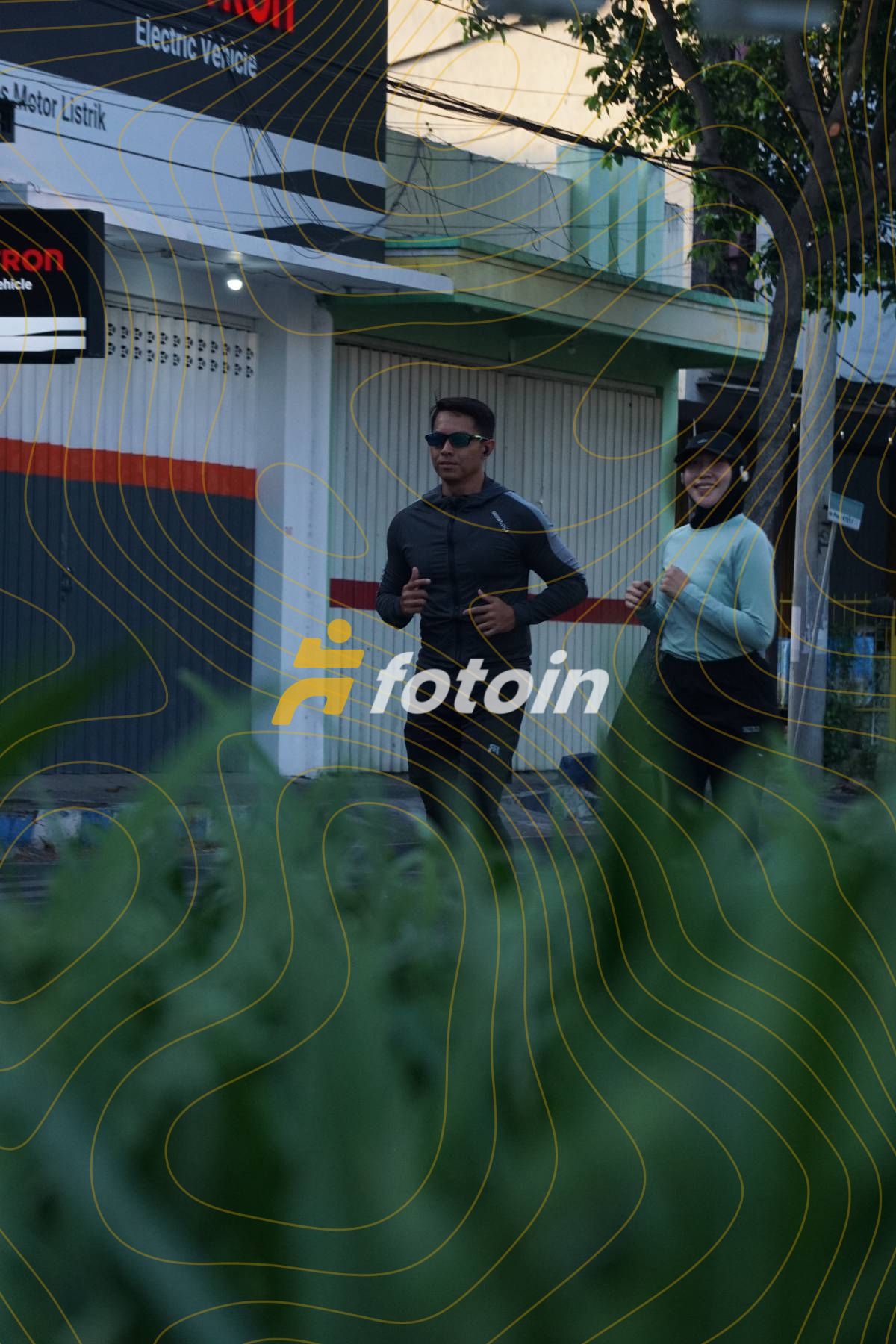 Spot Photo